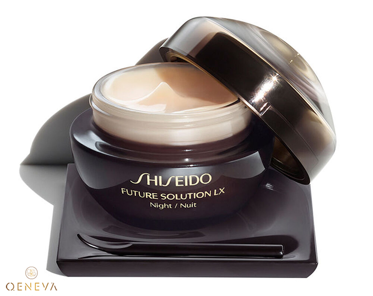 2.4. Shiseido Future Solution LX Total Regeneratin 1