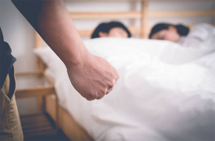 6. Vợ lạnh nhạt chuyện chăn gối do ngoại tình 1